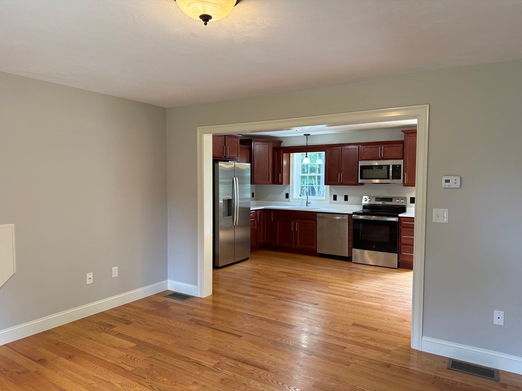 293 Miller Street, Middleboro, MA, 293 Miller Street, Middleboro, MA Photo #6