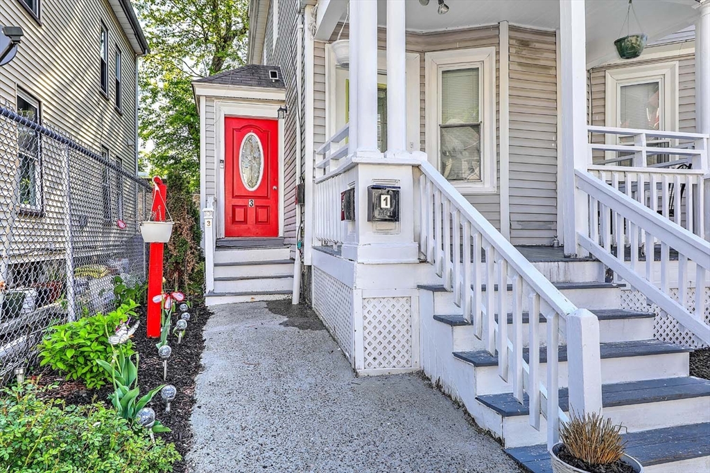 10 Westcott St 3