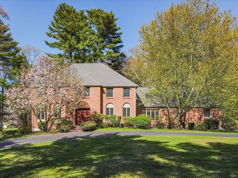 33 Whichita Rd Medfield MA 02052