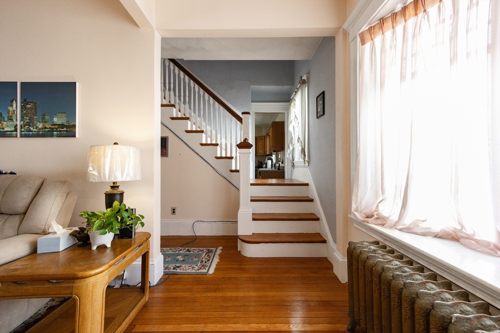 105 Circuit Road