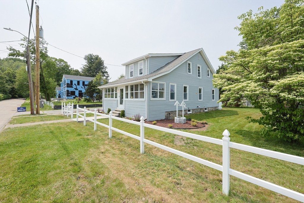 18 Beaumont Rd