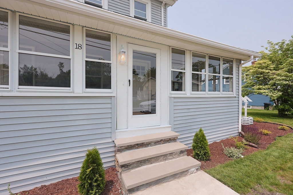 18 Beaumont Rd
