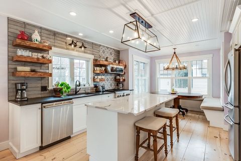 17 Cobblestone Plymouth MA 02360