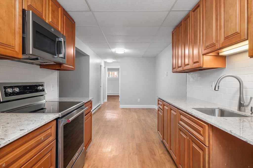 300 Smithfield Rd 2-2