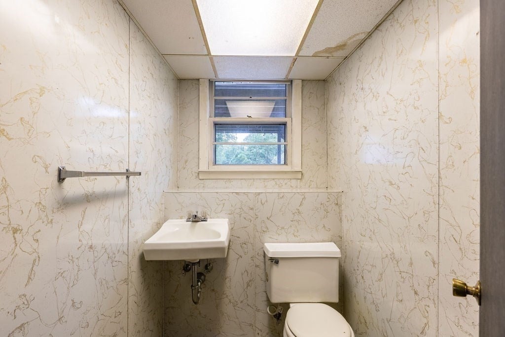 15 Casey ST, Canton, MA, 15 Casey ST, Canton, MA Photo #31