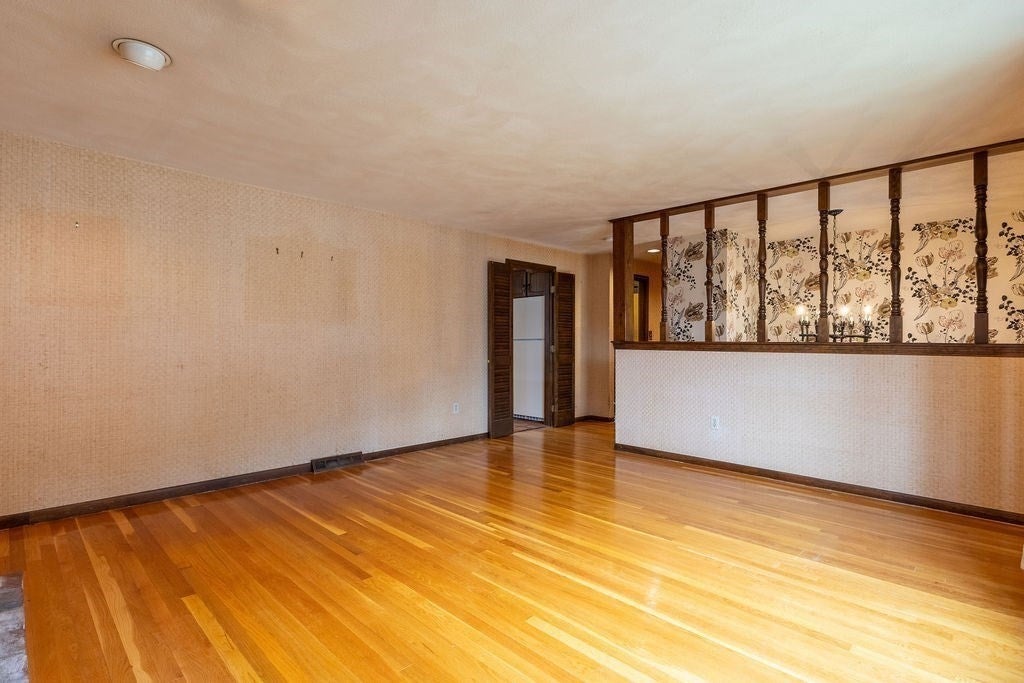 15 Casey ST, Canton, MA, 15 Casey ST, Canton, MA Photo #8