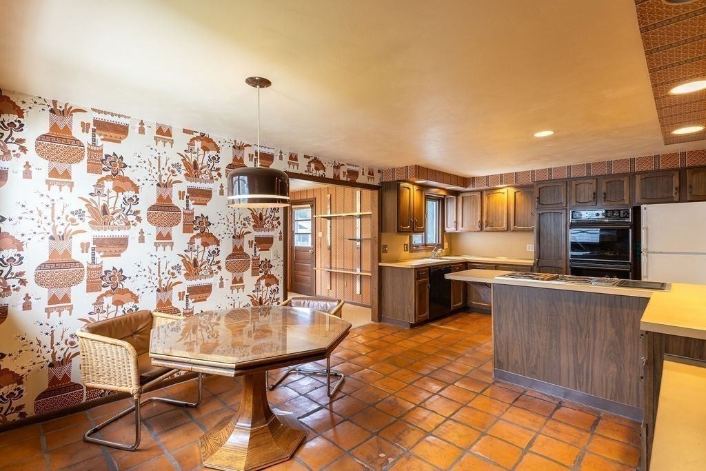 15 Casey ST, Canton, MA, 15 Casey ST, Canton, MA Photo #13