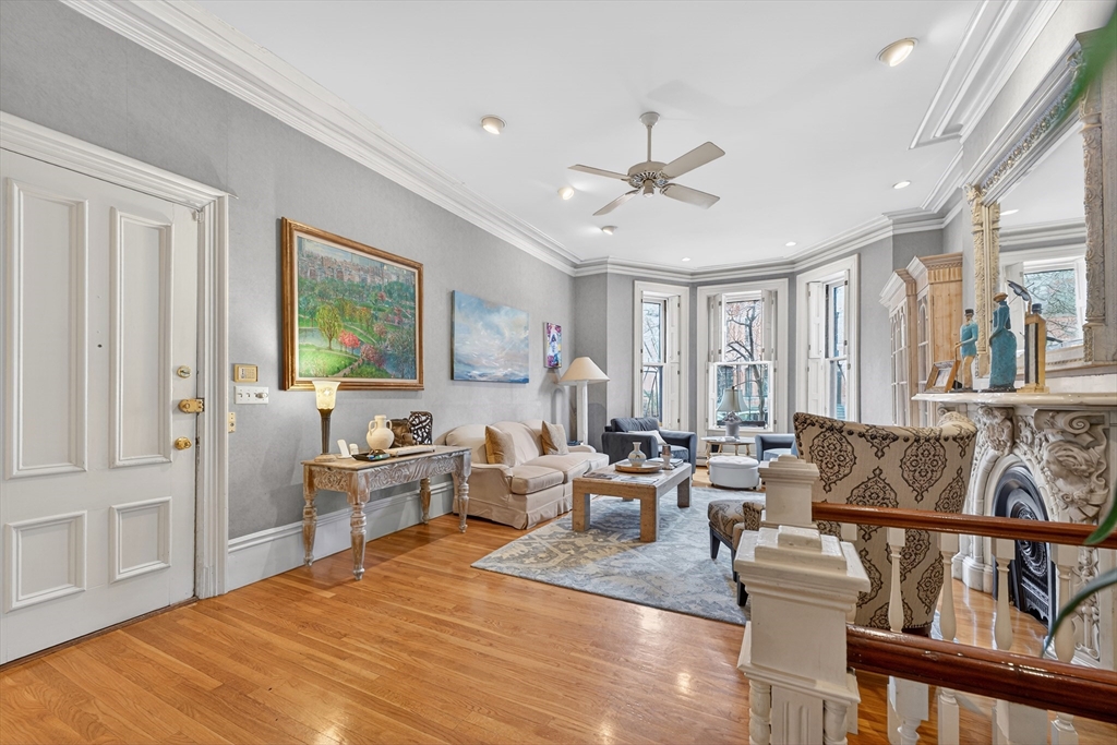 319 Marlborough Street 1