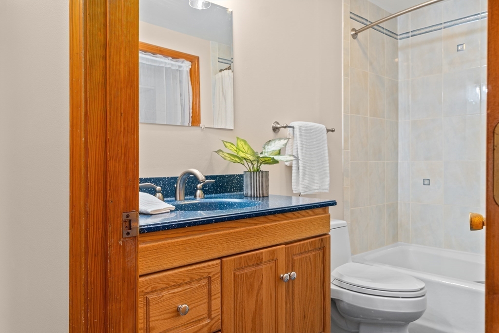 196 Bartholomew Street, Peabody, MA Photo #15