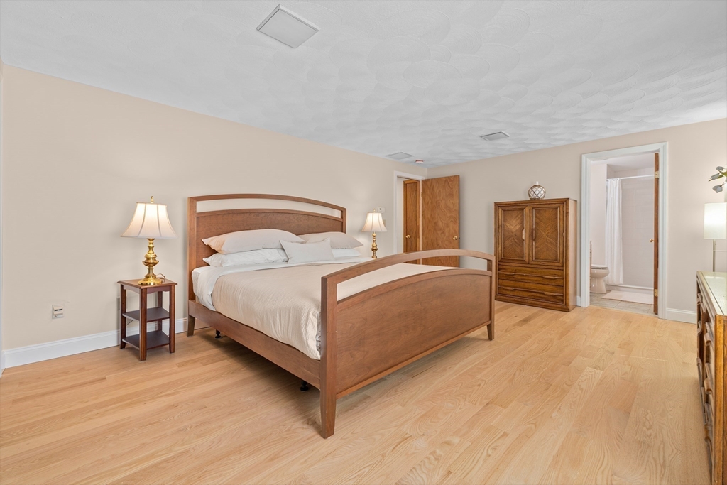 196 Bartholomew Street, Peabody, MA Photo #7