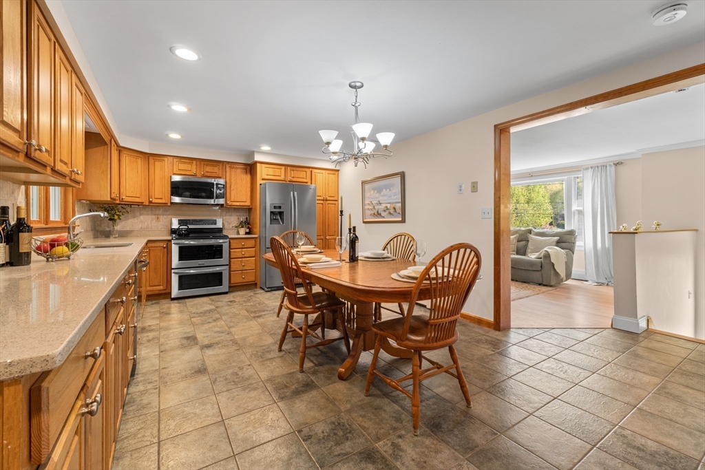196 Bartholomew Street, Peabody, MA Photo #4