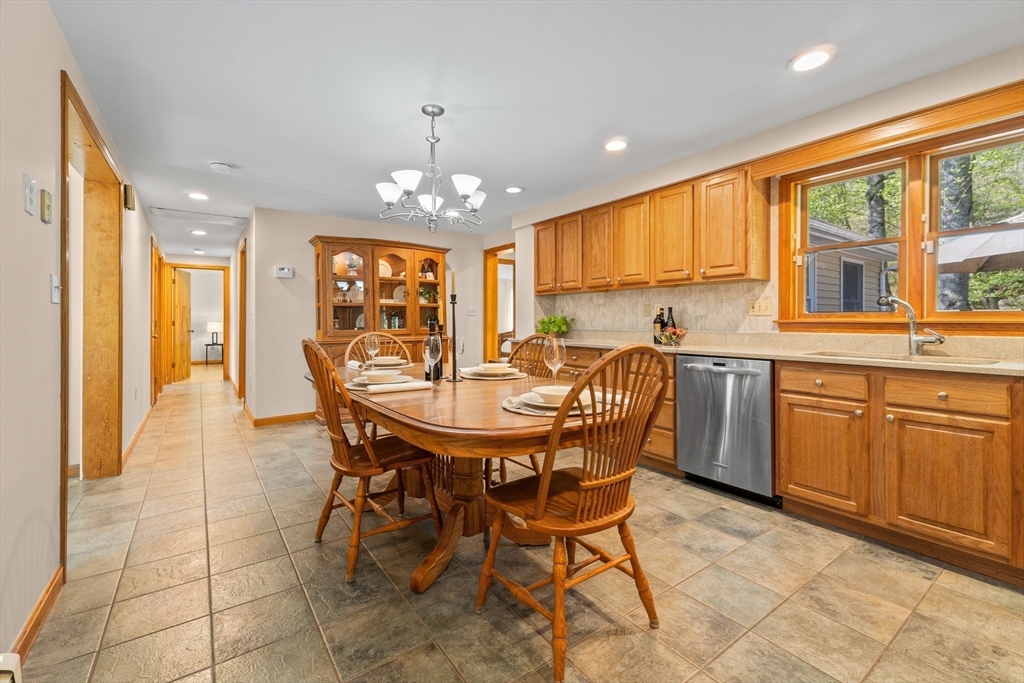 196 Bartholomew Street, Peabody, MA Photo #6