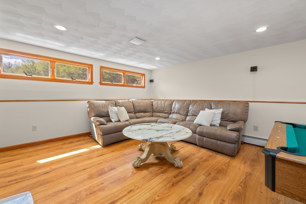196 Bartholomew Street, Peabody, MA Photo #19