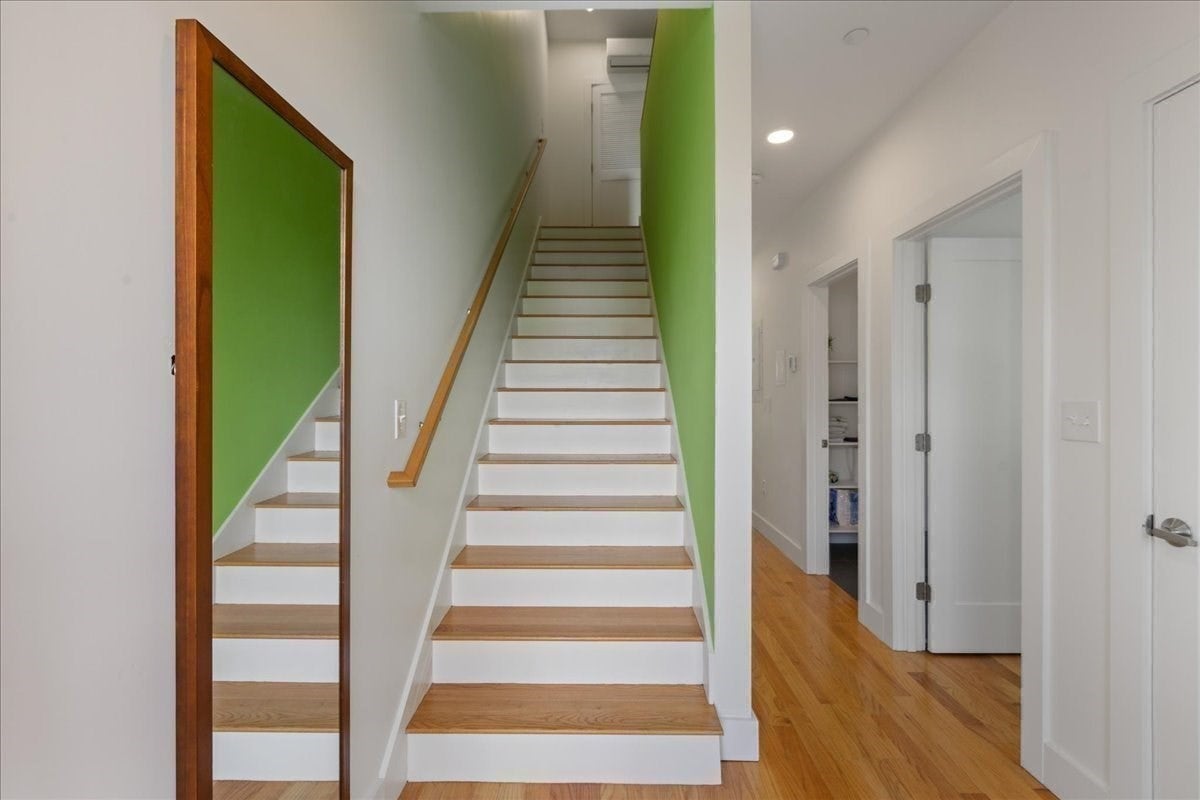 38 Colonial Ave #2, Boston, MA Photo #18