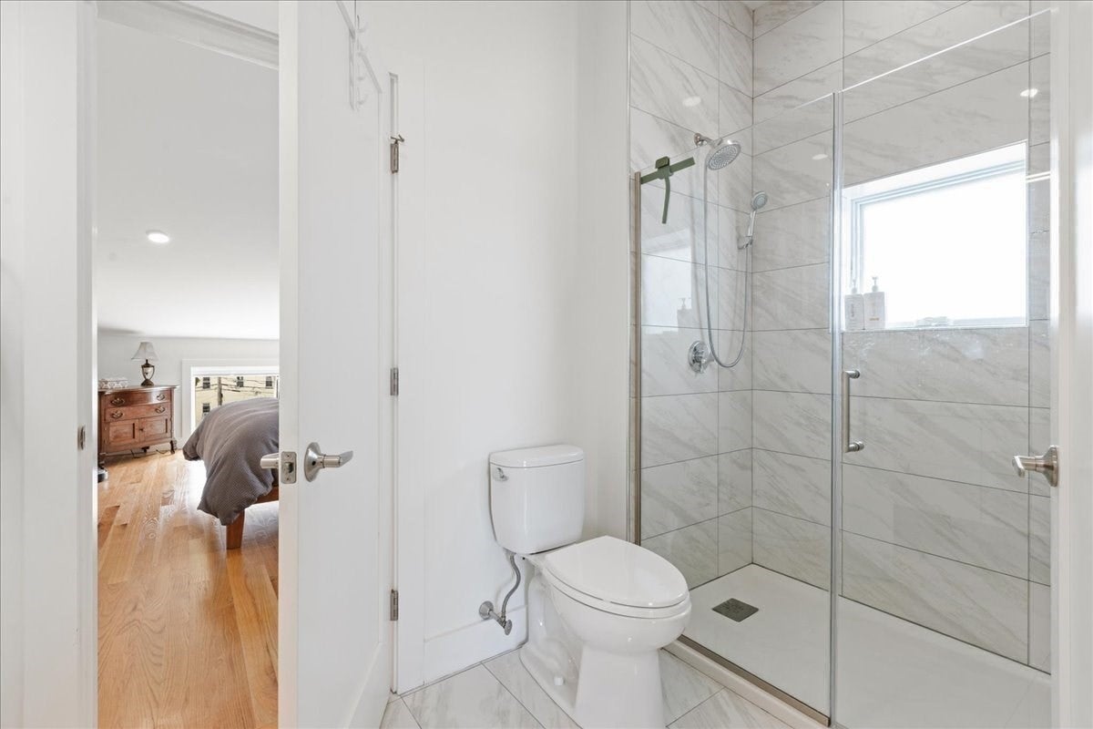 38 Colonial Ave #2, Boston, MA Photo #26