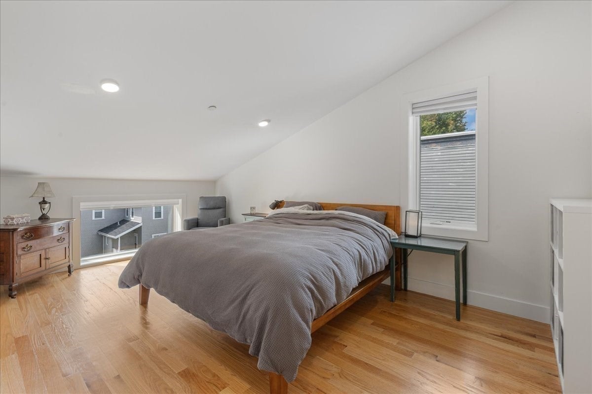 38 Colonial Ave #2, Boston, MA Photo #21