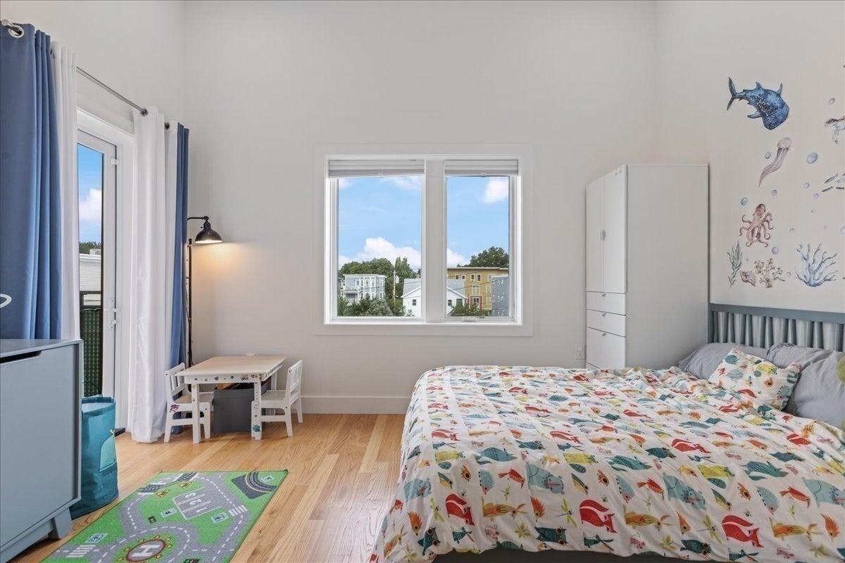 38 Colonial Ave #2, Boston, MA Photo #27