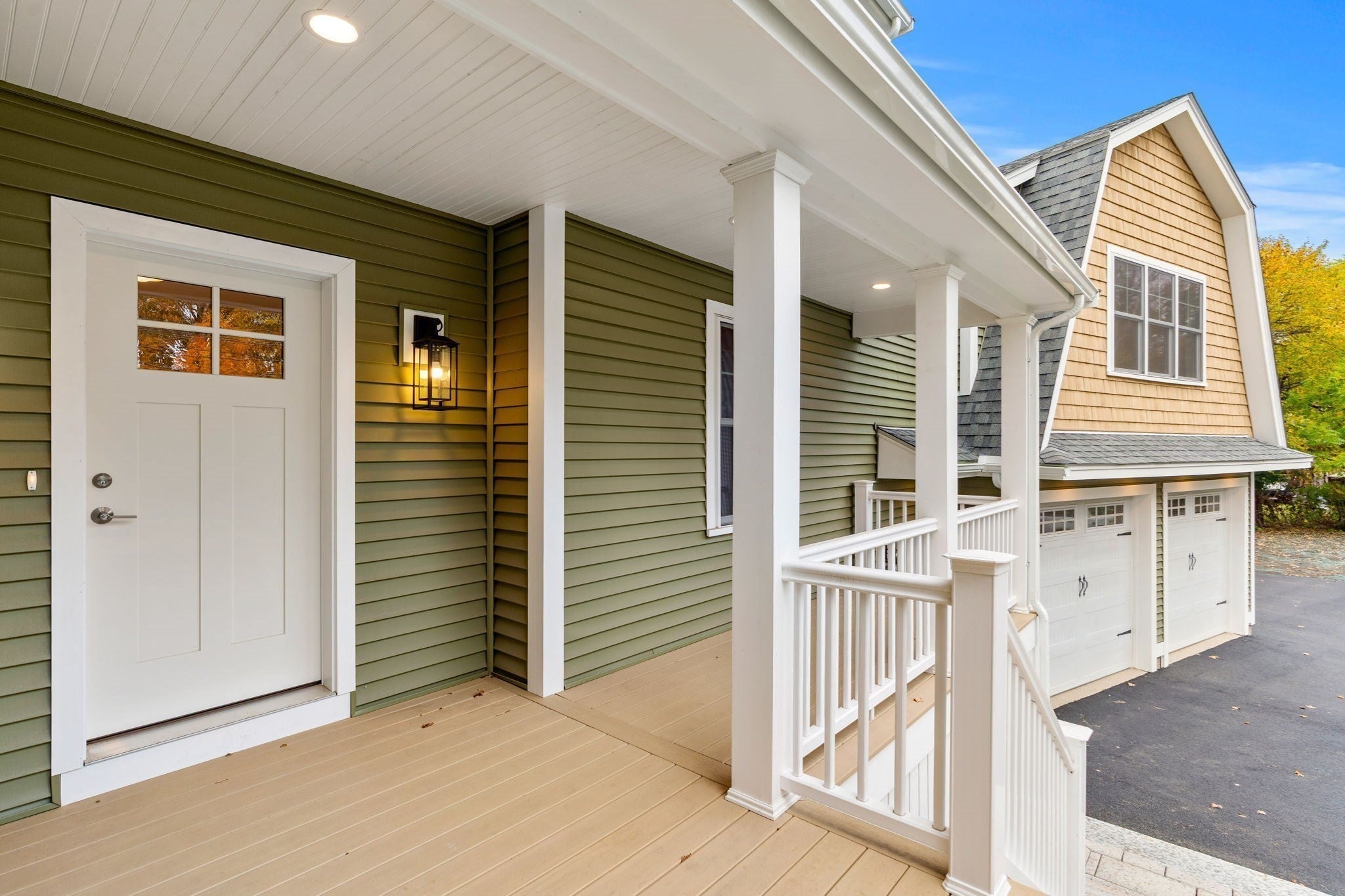 238 E Main St