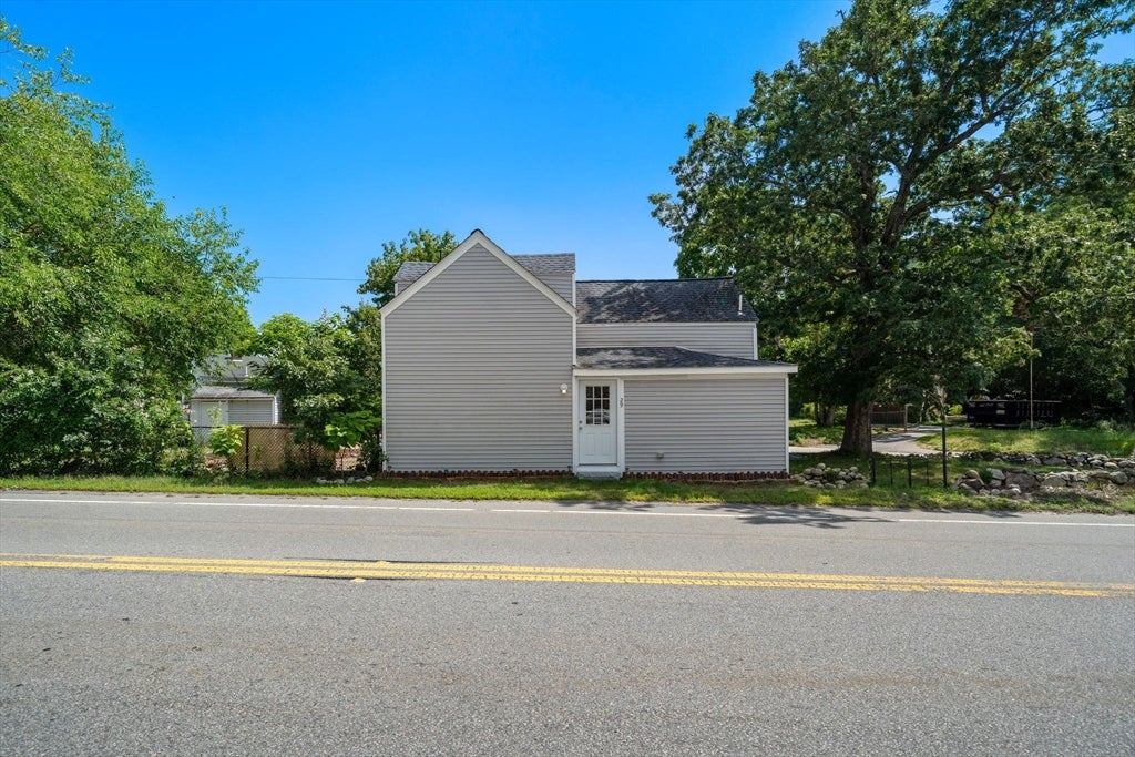 29 Sandwich Rd, Wareham, MA, 29 Sandwich Rd, Wareham, MA Photo #27