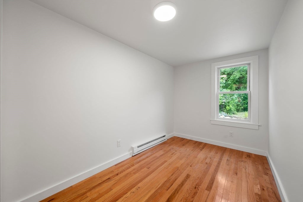29 Sandwich Rd, Wareham, MA, 29 Sandwich Rd, Wareham, MA Photo #19