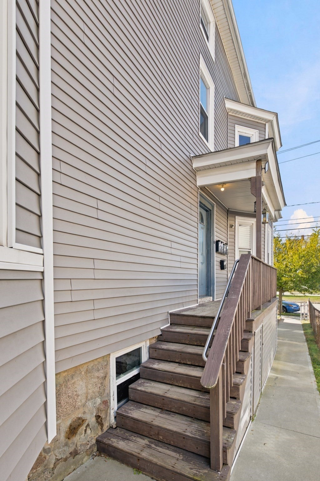 1150 Plymouth Avenue