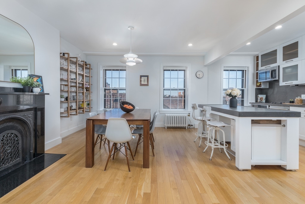 21 W Cedar St 3