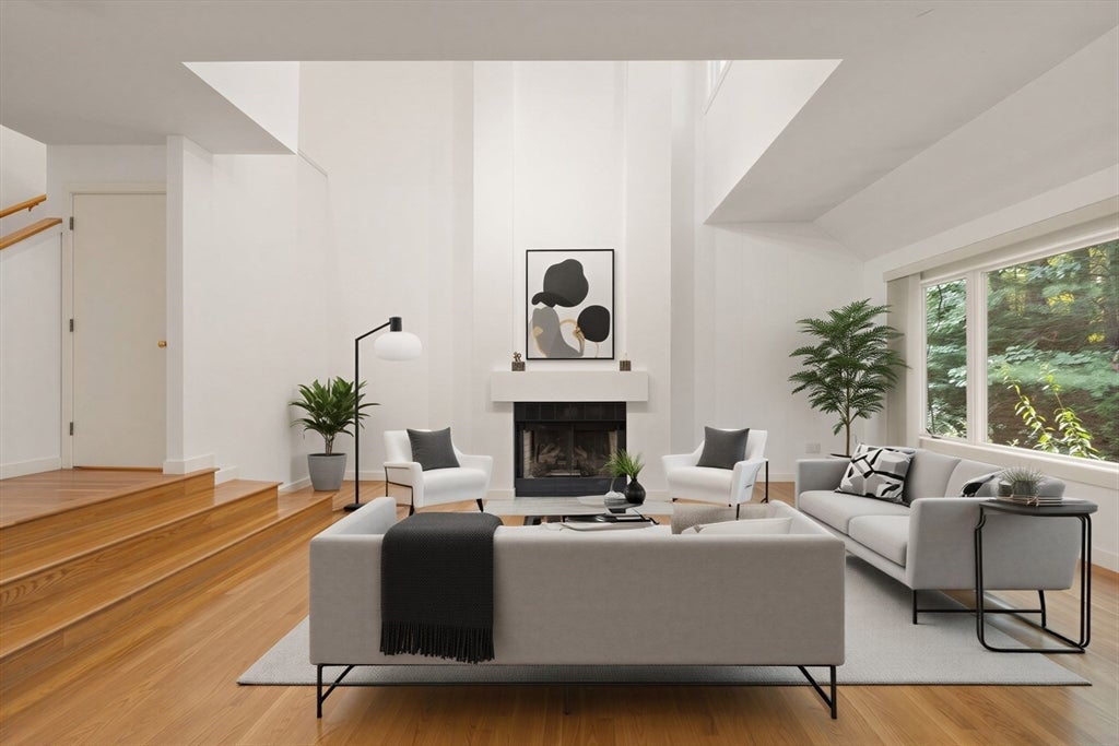 34 Cortland Dr 34