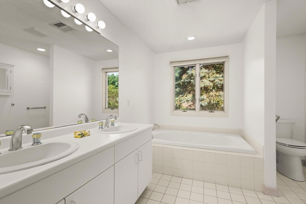 34 Cortland Dr #34, Sharon, MA, 34 Cortland Dr #34, Sharon, MA Photo #30