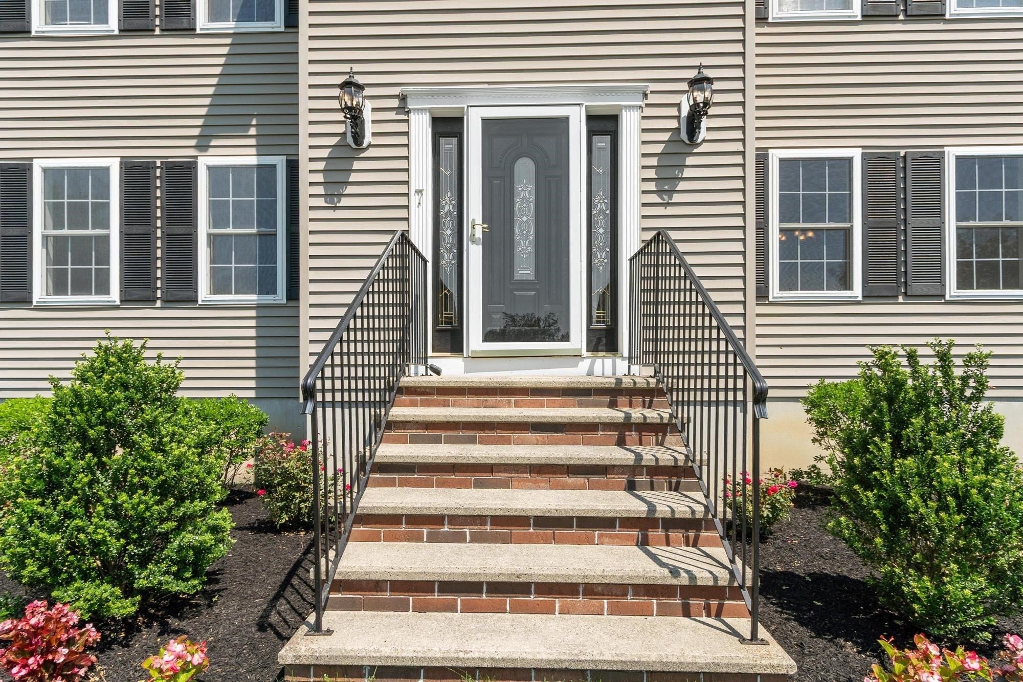 7 Cameron Way