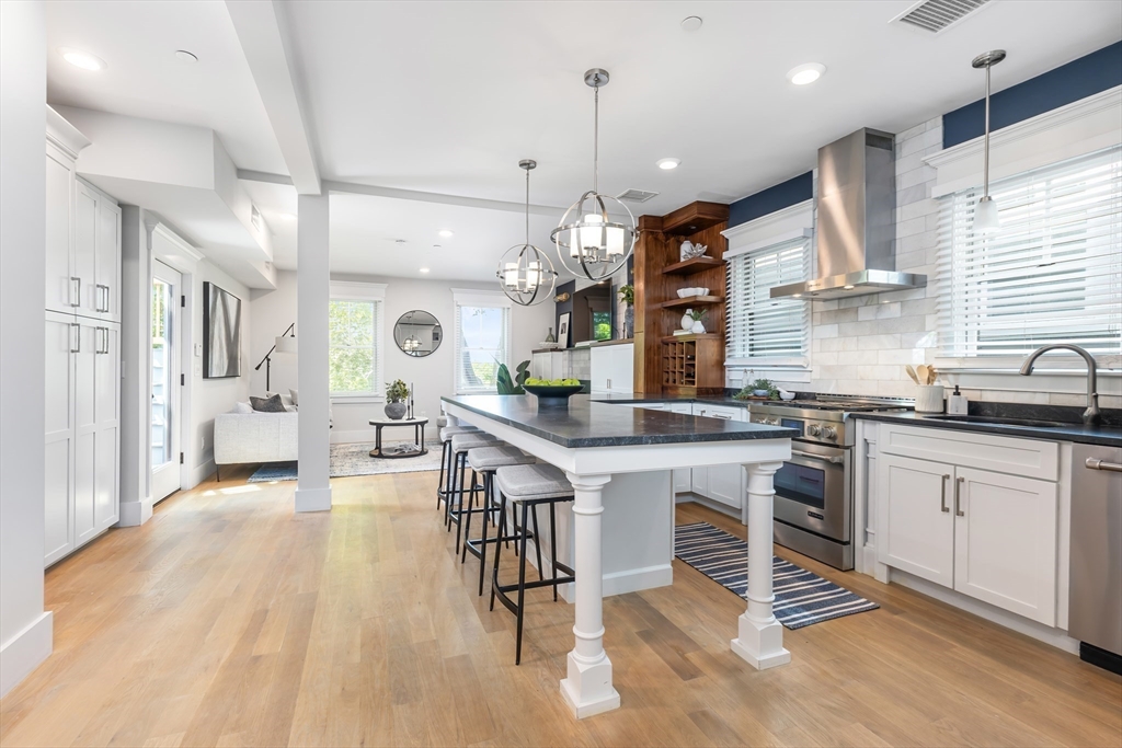 91 Old Harbor Street 3
