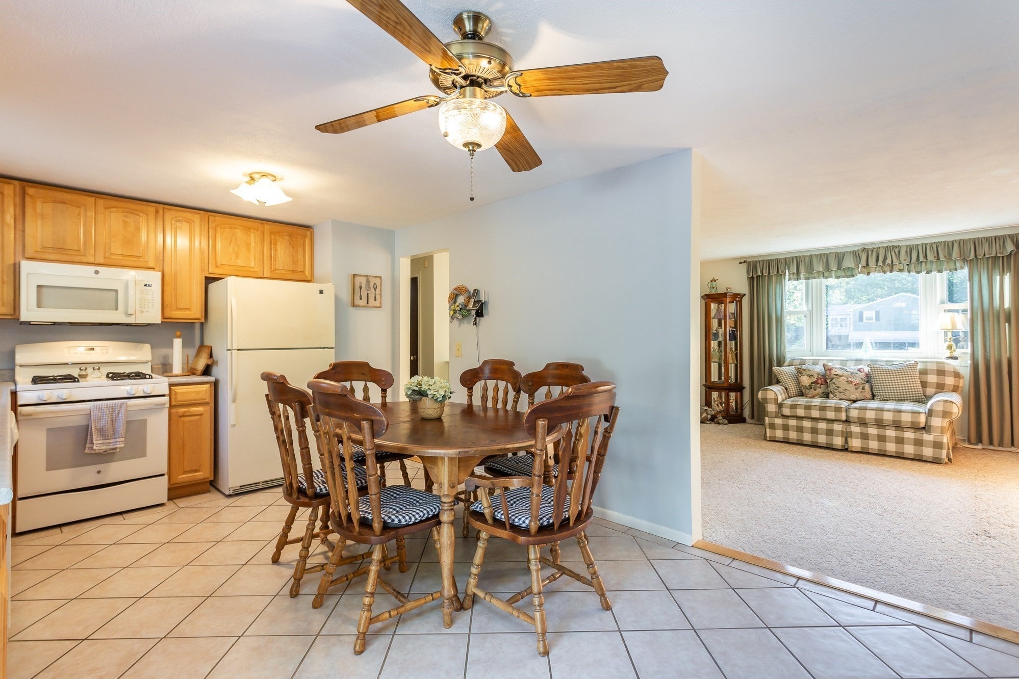 181 Elizabeth Drive, Raynham, MA, 181 Elizabeth Drive, Raynham, MA Photo #7