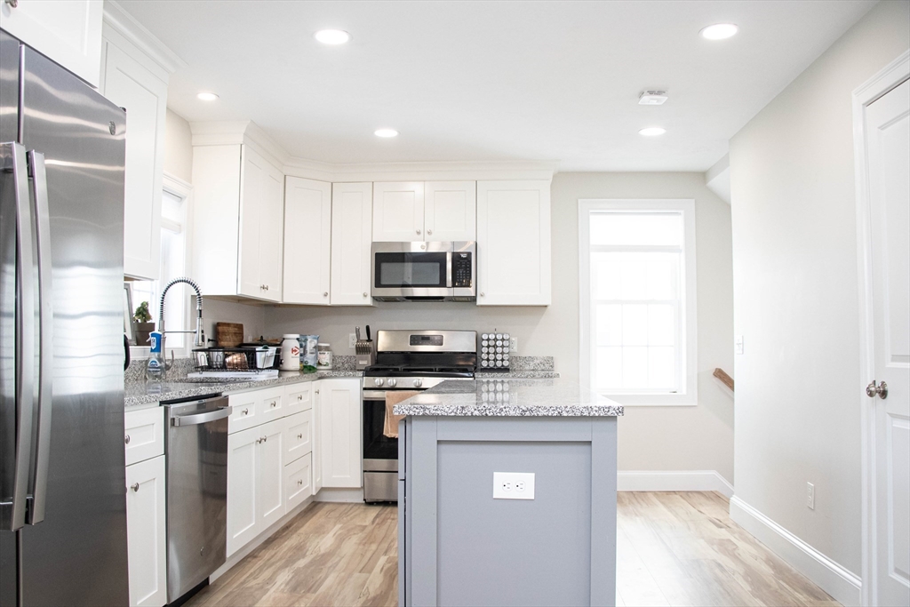 152 W Main St A