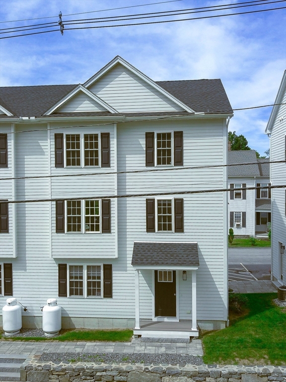 152 W Main St A