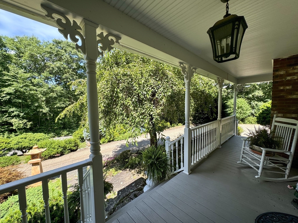 28 Leela Lane