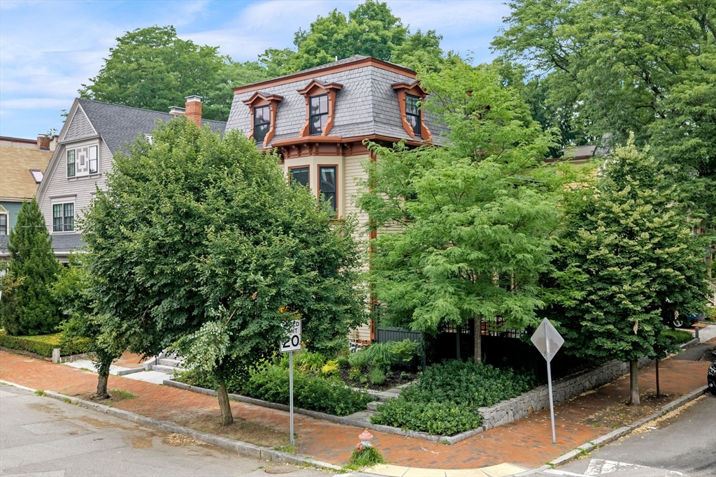 81 Garfield St 81