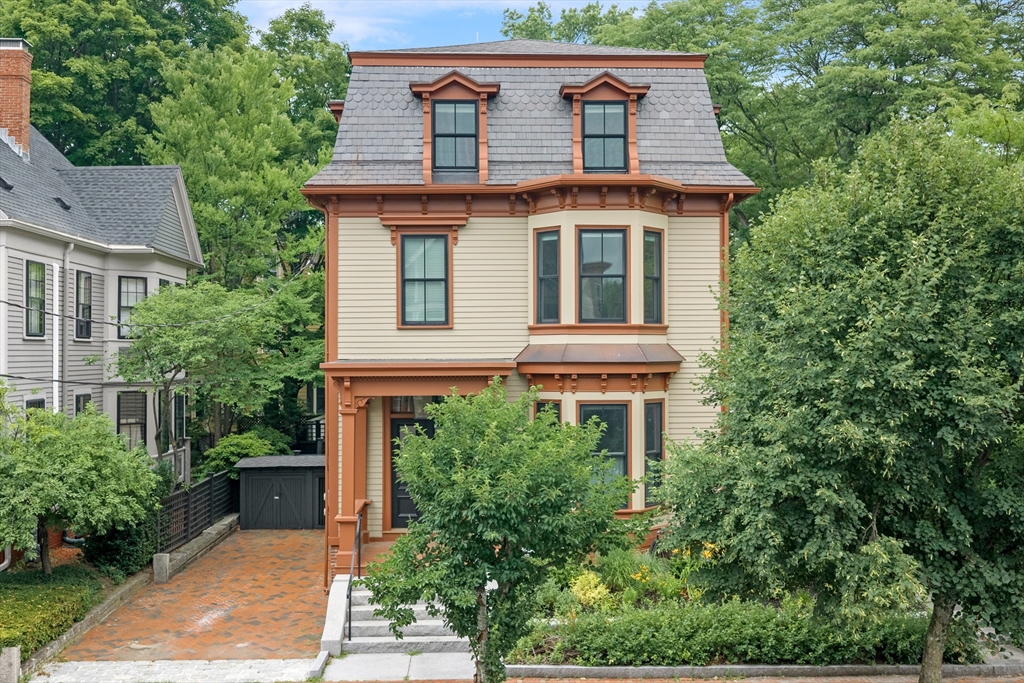 81 Garfield St 81