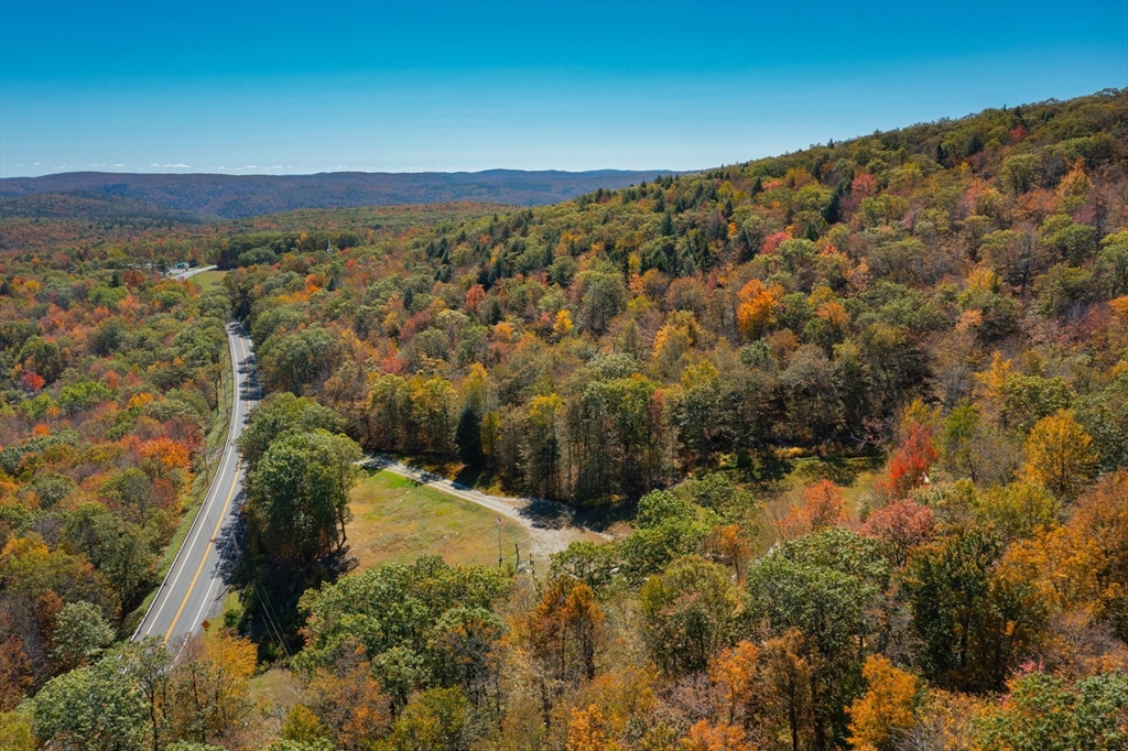 360 Mohawk Trail