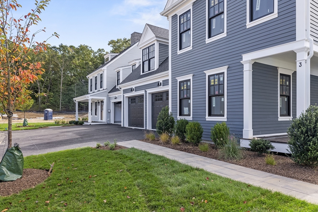 46 Sandwich Road 13