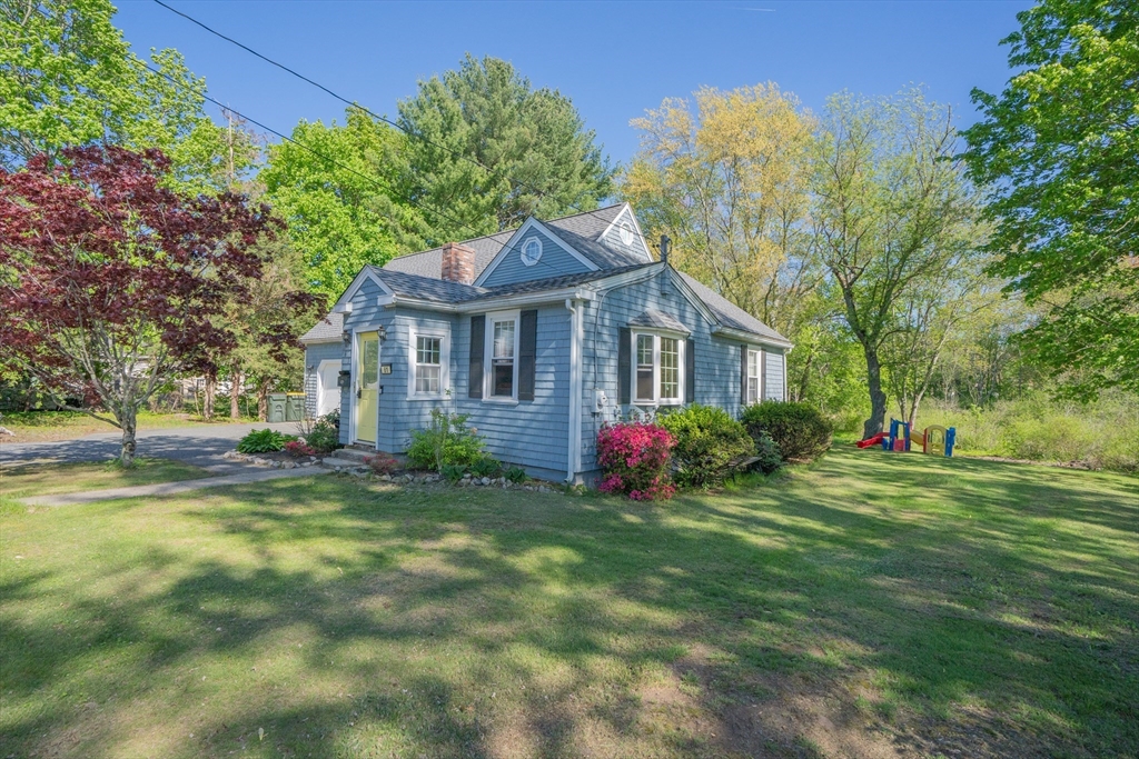 61 Pine Grove Avenue
