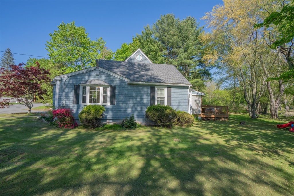 61 Pine Grove Avenue
