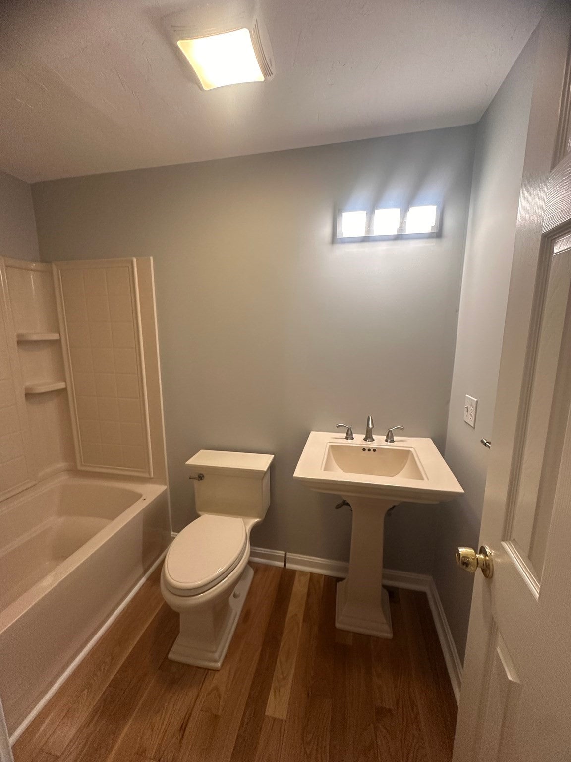 16 Kennedy Dr #16, Chelmsford, MA, 16 Kennedy Dr #16, Chelmsford, MA Photo #19