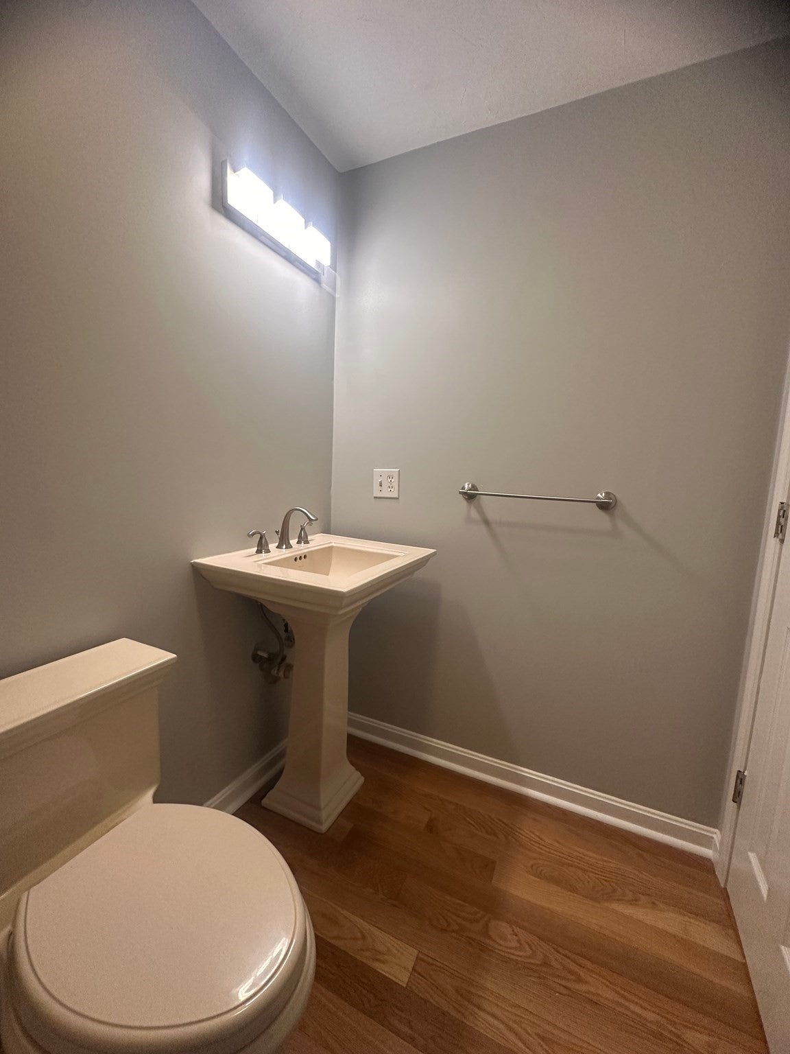 16 Kennedy Dr #16, Chelmsford, MA, 16 Kennedy Dr #16, Chelmsford, MA Photo #17