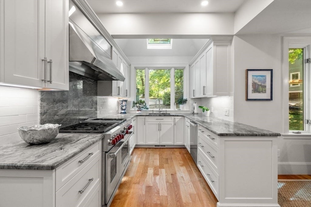 292 Clinton Rd, Brookline, MA, 292 Clinton Rd, Brookline, MA Photo #12