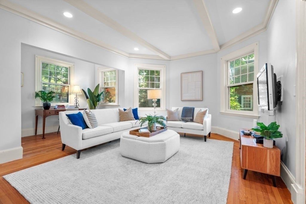 292 Clinton Rd, Brookline, MA, 292 Clinton Rd, Brookline, MA Photo #7