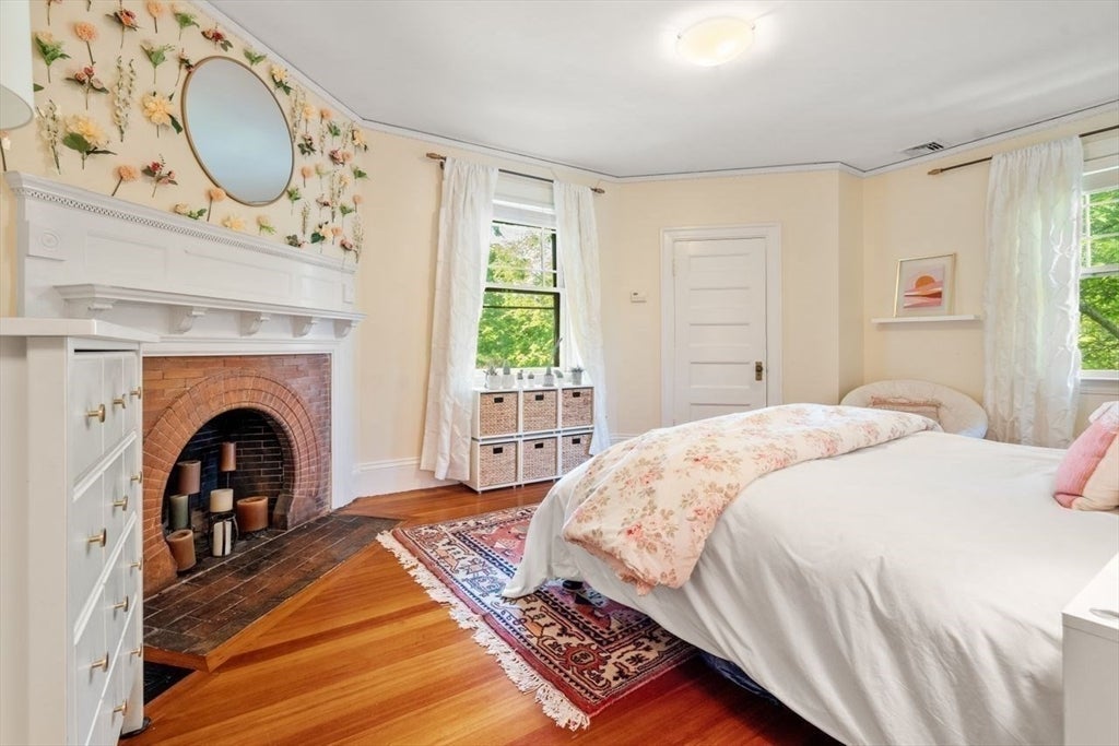 292 Clinton Rd, Brookline, MA, 292 Clinton Rd, Brookline, MA Photo #17