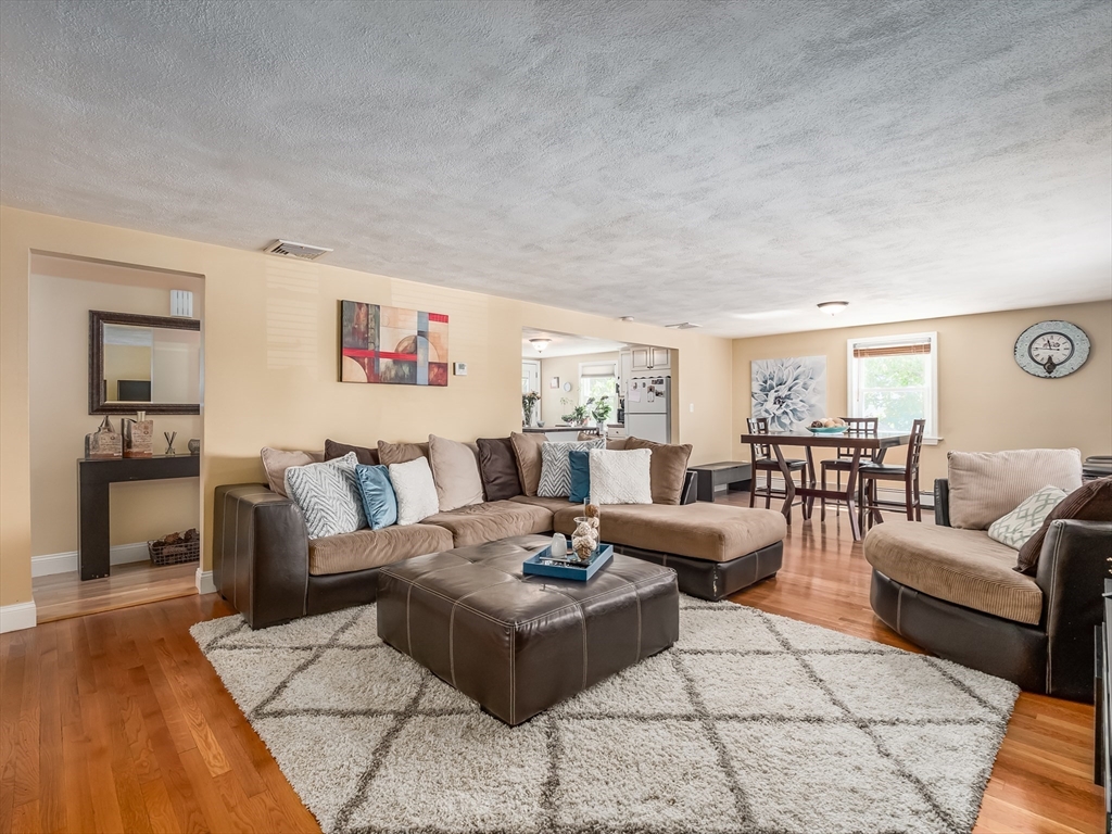 115 Conant St