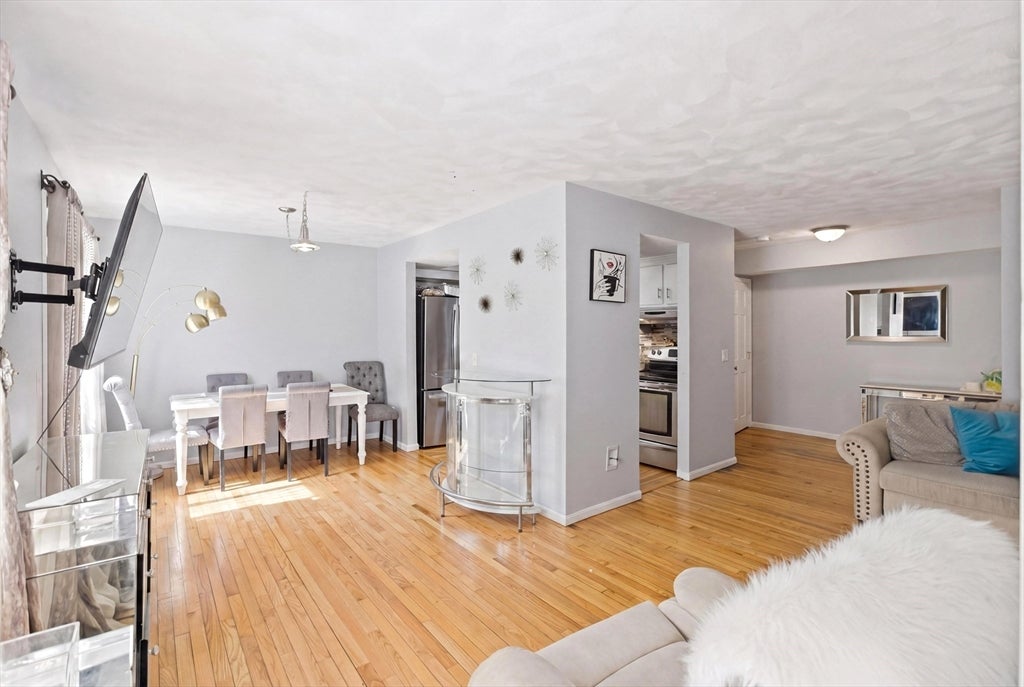 112 Lowell St #11, Peabody, MA Photo #6