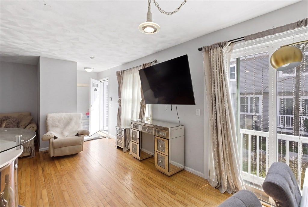 112 Lowell St #11, Peabody, MA Photo #8