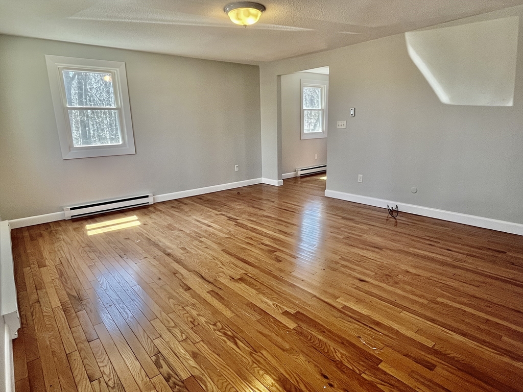 176 Main St #B, Rockport, MA, 176 Main St #B, Rockport, MA Photo #5