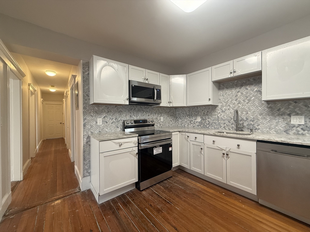 1544 Dorchester Ave